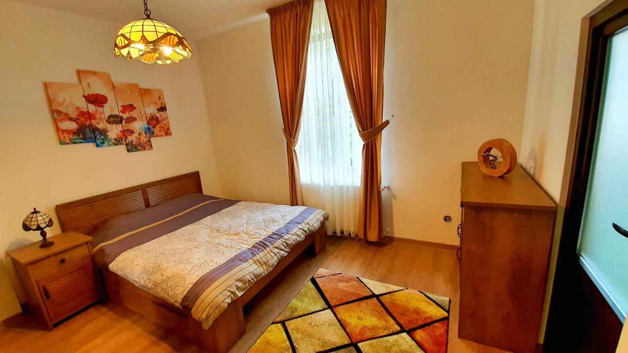 Zur Krone Aparthotel Widdershausen Экстерьер фото