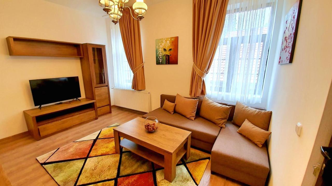 Zur Krone Aparthotel Widdershausen Экстерьер фото
