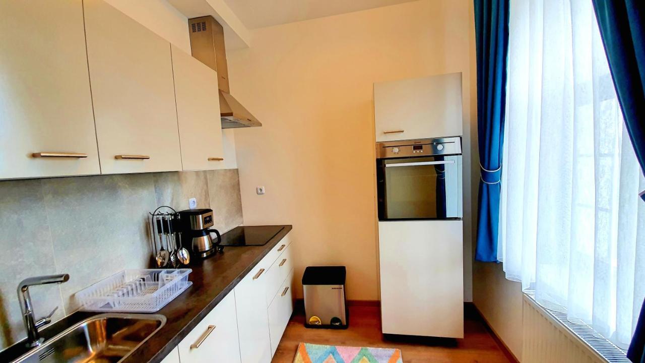 Zur Krone Aparthotel Widdershausen Экстерьер фото