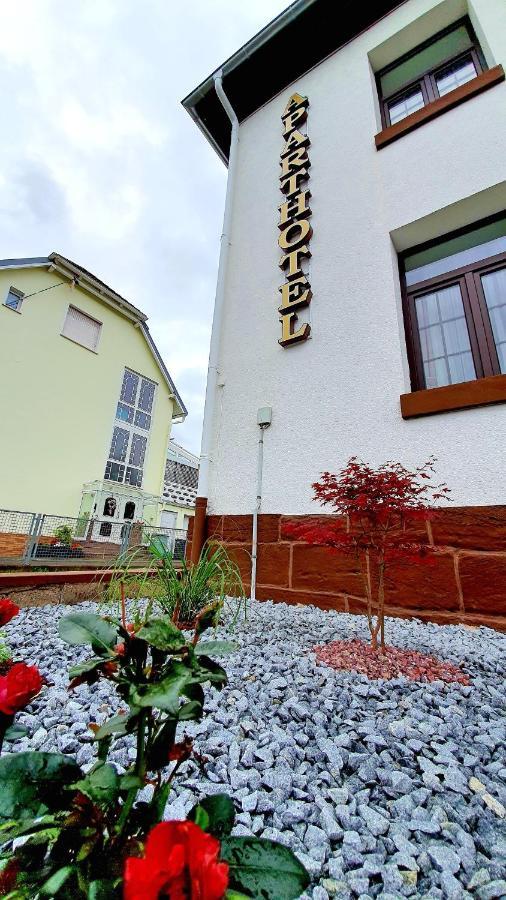 Zur Krone Aparthotel Widdershausen Экстерьер фото